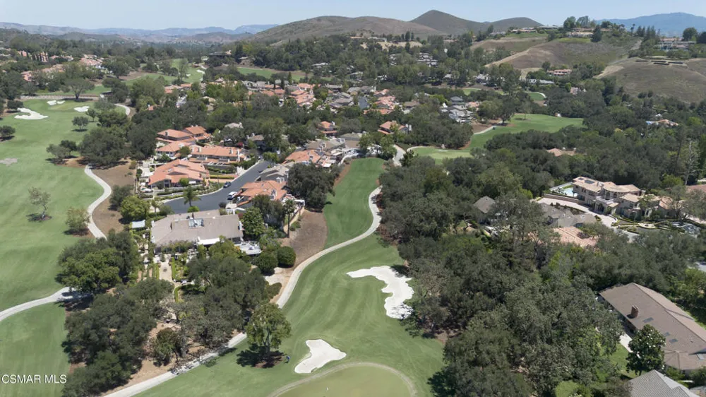 1725 Royal Saint George Drive Westlake Village, CA 91362