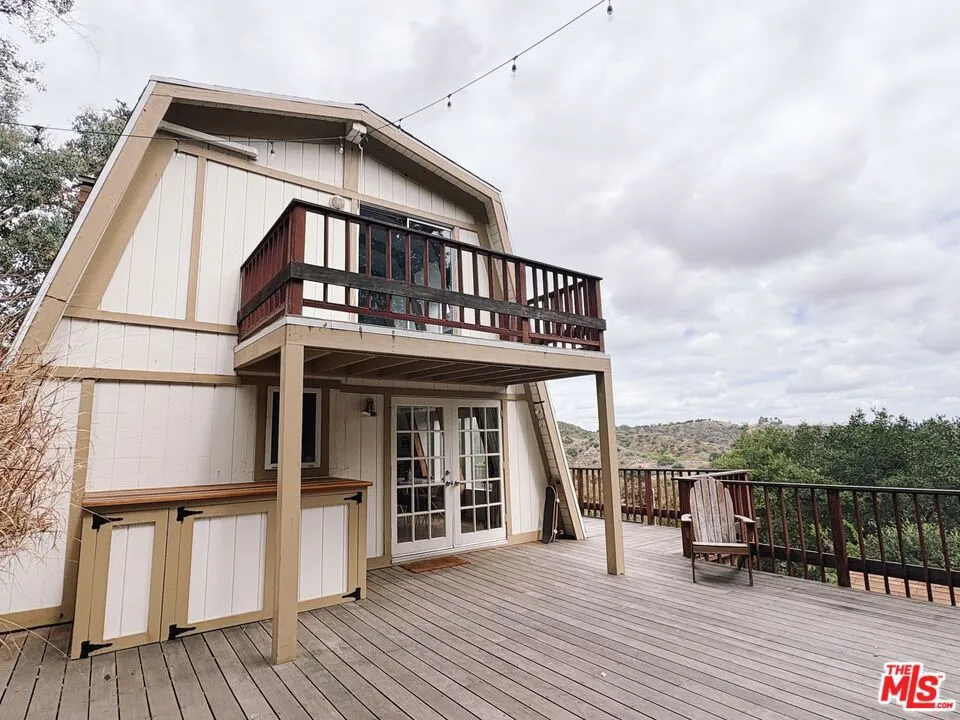 22013 Alta Drive Topanga, CA 90290
