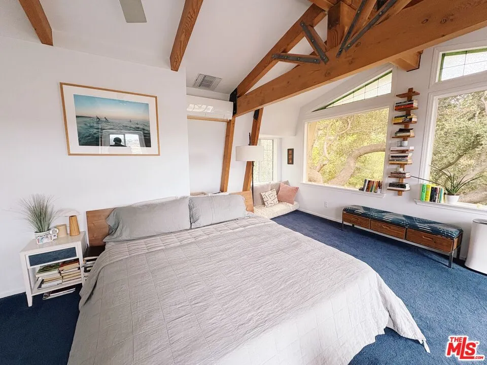22013 Alta Drive Topanga, CA 90290
