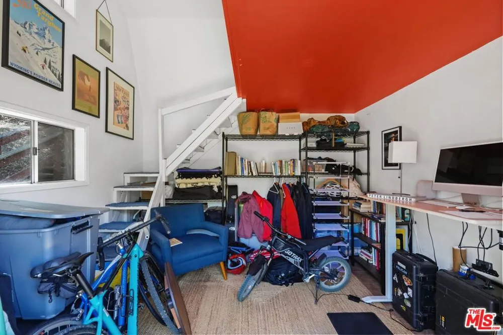 22013 Alta Drive Topanga, CA 90290
