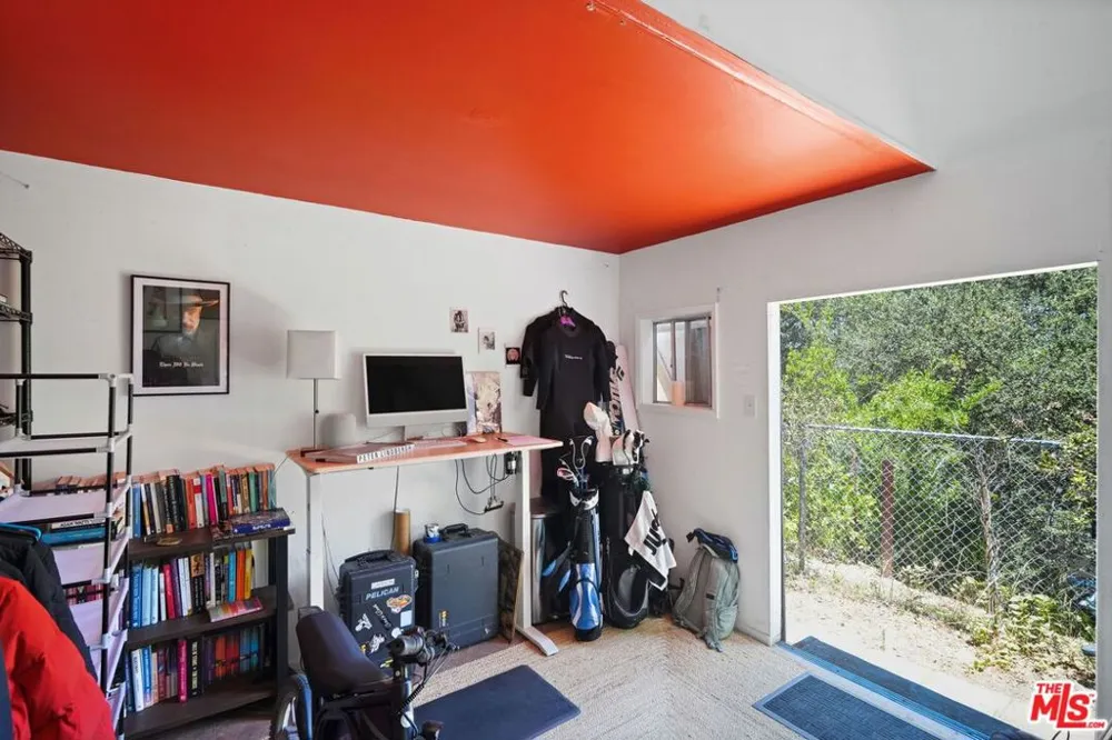 22013 Alta Drive Topanga, CA 90290
