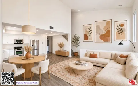 5449 Strand #101