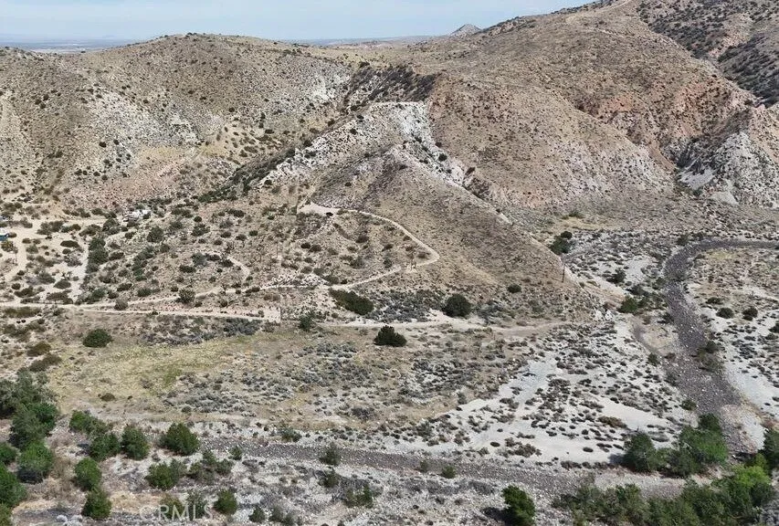Cheseboro Road Palmdale, CA 93550