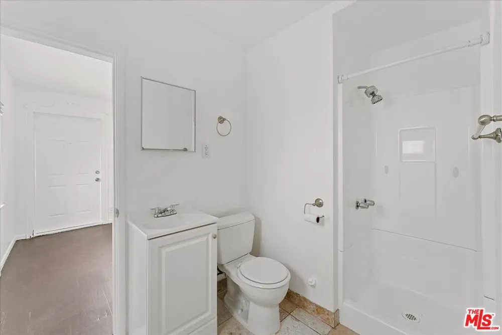 1226 Corona Street Hermosa Beach, CA 90254