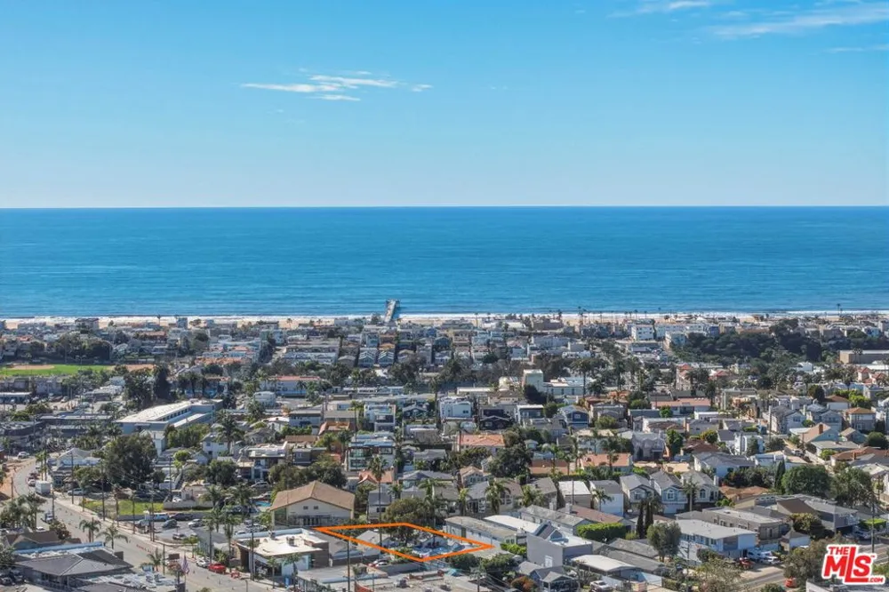 1226 Corona Street Hermosa Beach, CA 90254