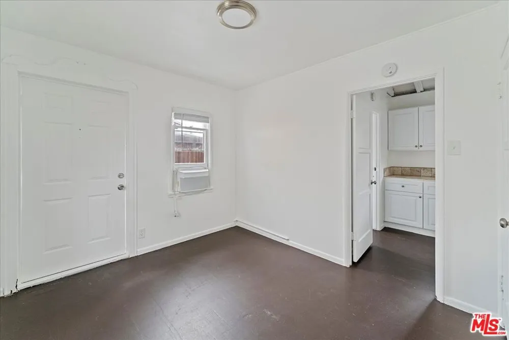 1226 Corona Street Hermosa Beach, CA 90254