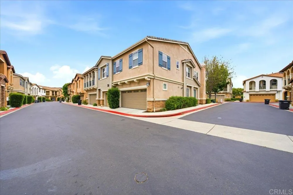 42921 Avenida Amistad Temecula, CA 92592