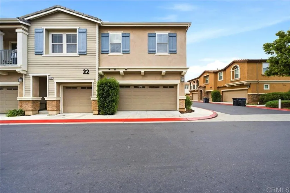 42921 Avenida Amistad Temecula, CA 92592