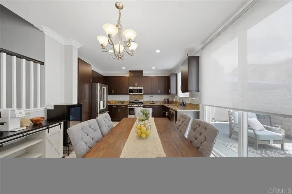 42921 Avenida Amistad Temecula, CA 92592