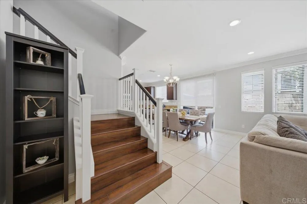 42921 Avenida Amistad Temecula, CA 92592
