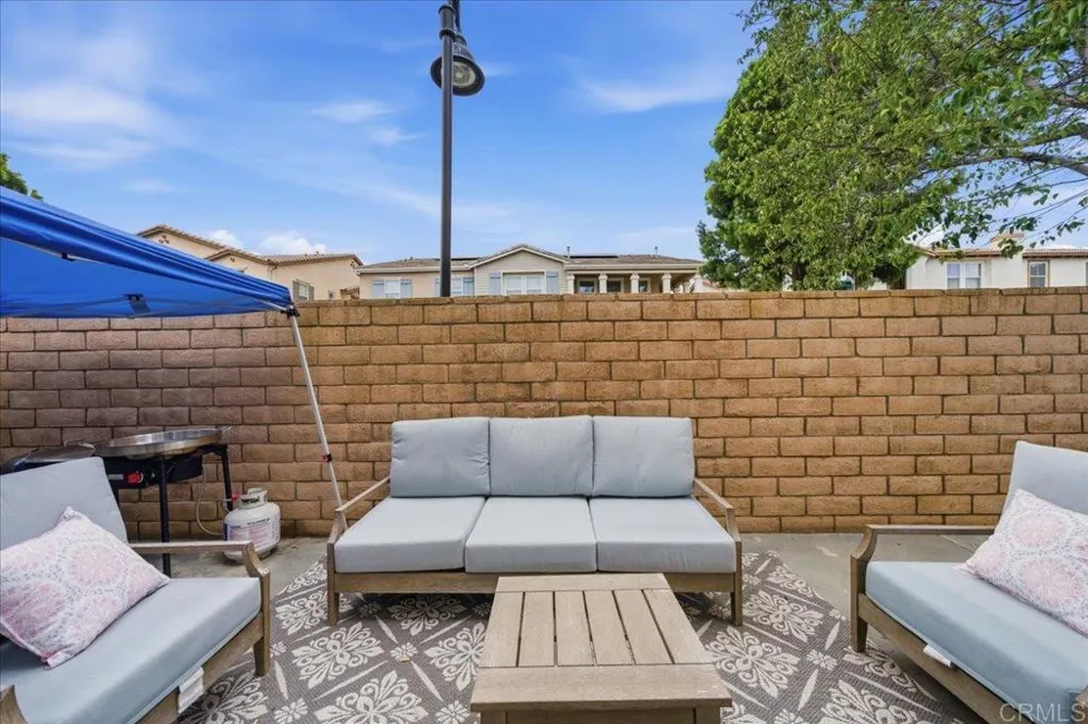 42921 Avenida Amistad Temecula, CA 92592