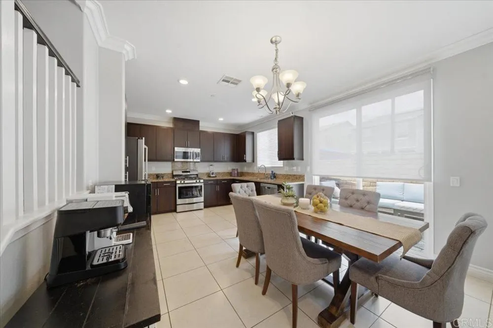 42921 Avenida Amistad Temecula, CA 92592