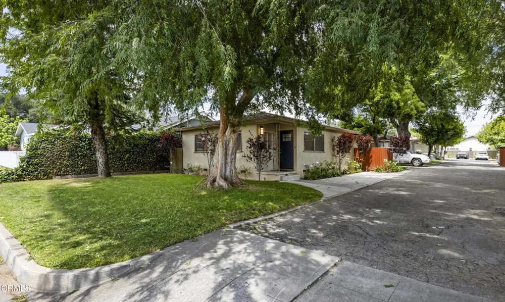 420 Violet Avenue Monrovia, CA 91016