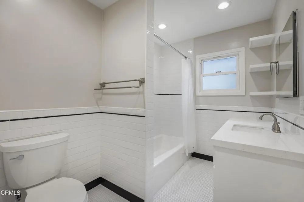 420 Violet Avenue Monrovia, CA 91016