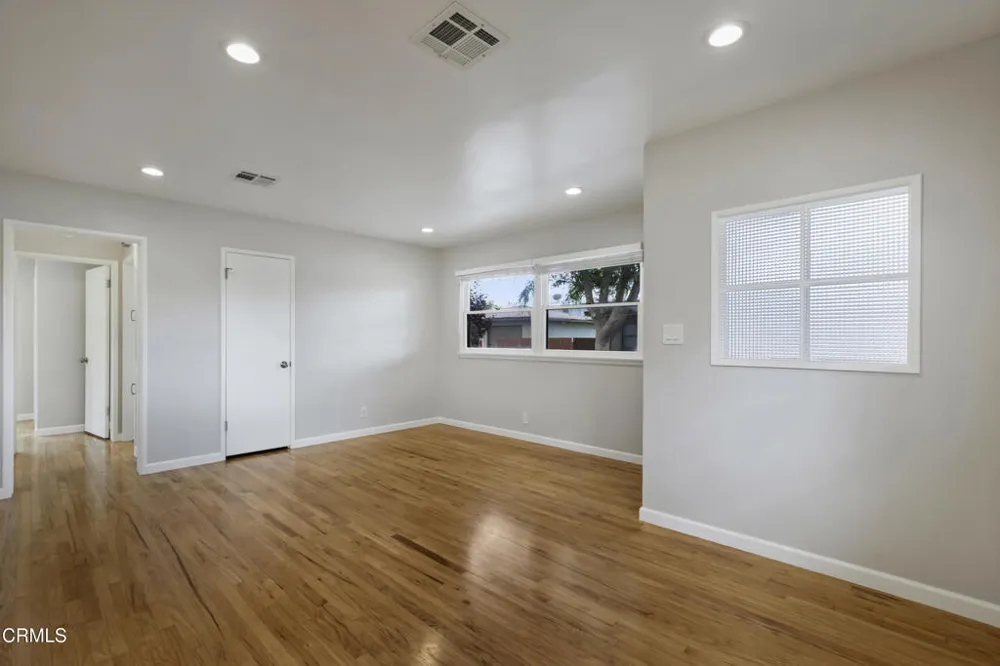 420 Violet Avenue Monrovia, CA 91016