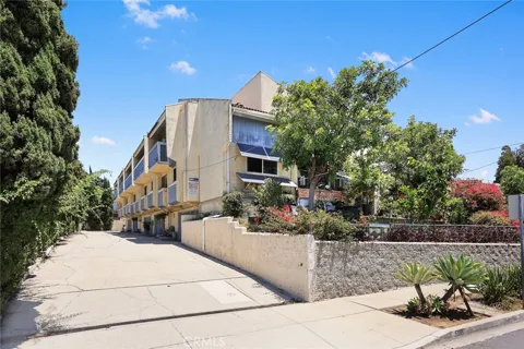 508 Everett Avenue #C