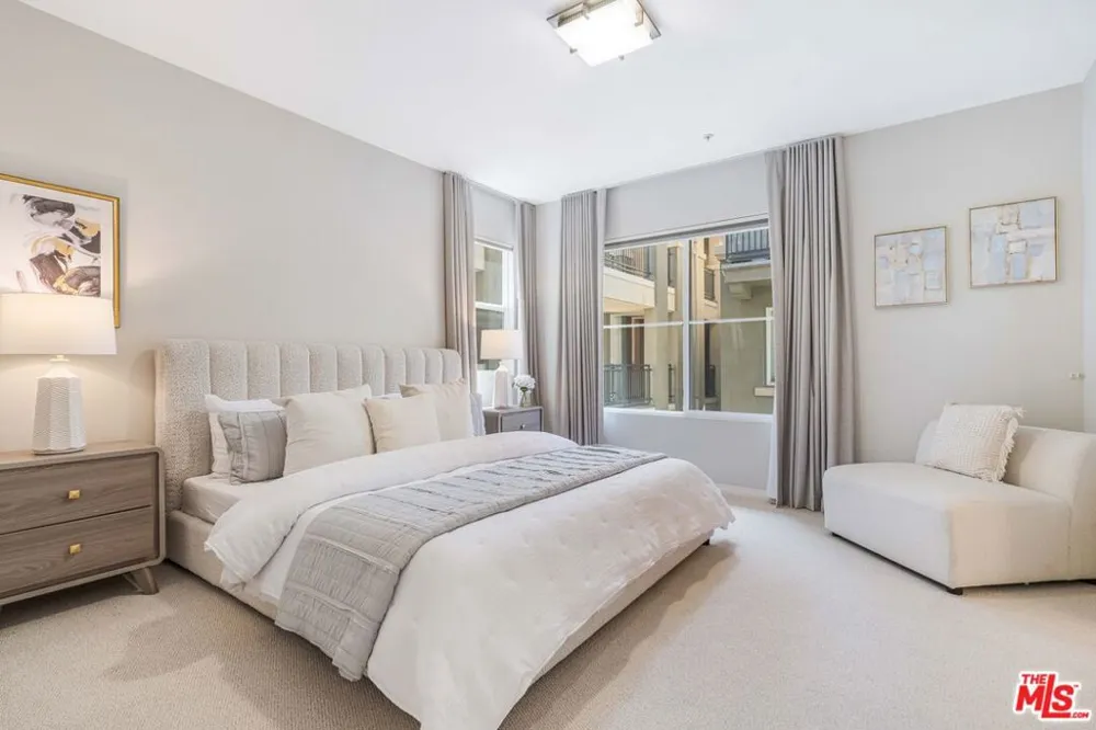 6020 Seabluff Drive #416 Playa Vista, CA 90094