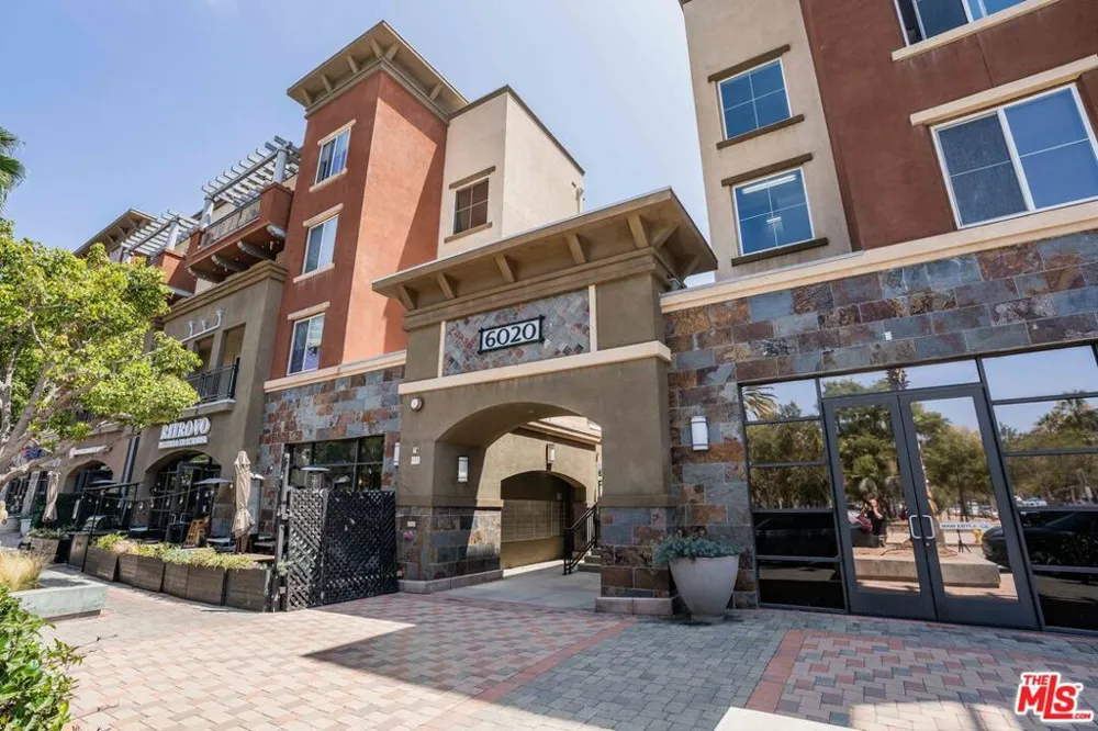 6020 Seabluff Drive #416 Playa Vista, CA 90094