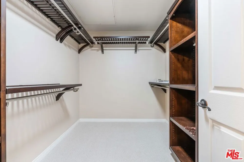 6020 Seabluff Drive #416 Playa Vista, CA 90094