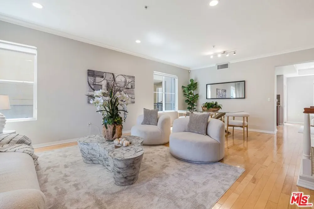 6020 Seabluff Drive #416 Playa Vista, CA 90094