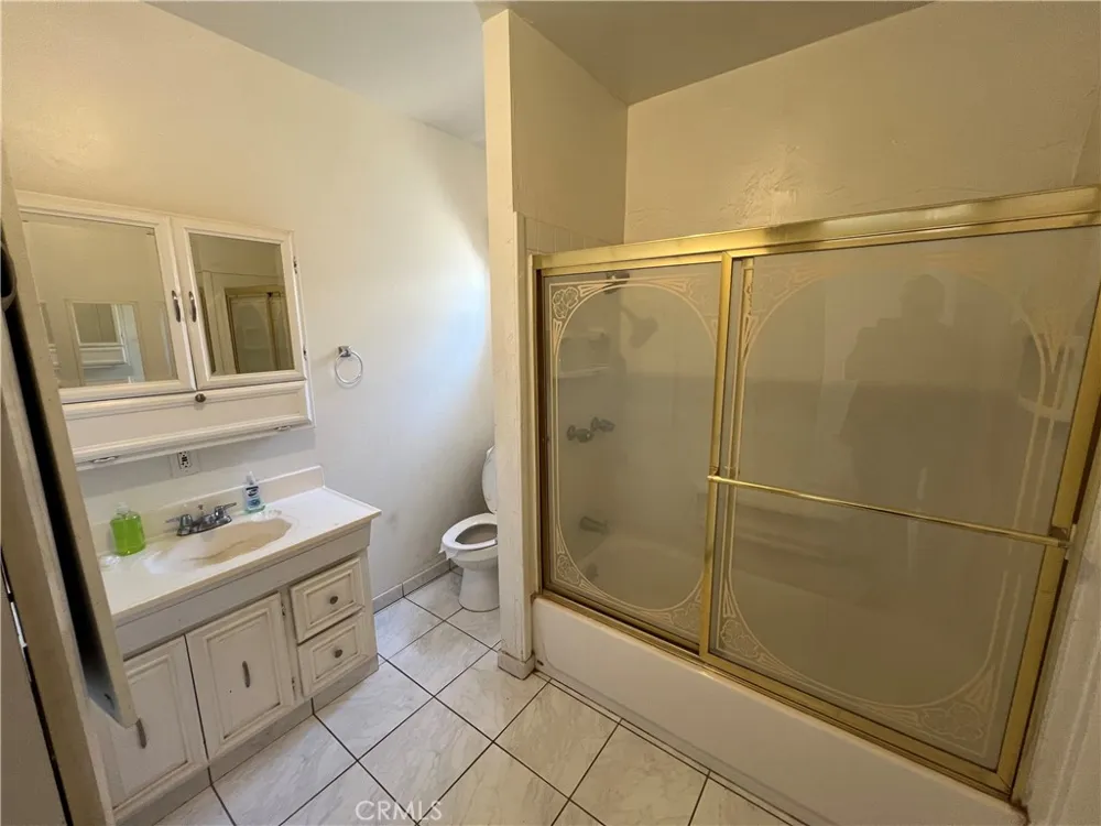 38158 Cherry Valley Cherry Valley, CA 92223