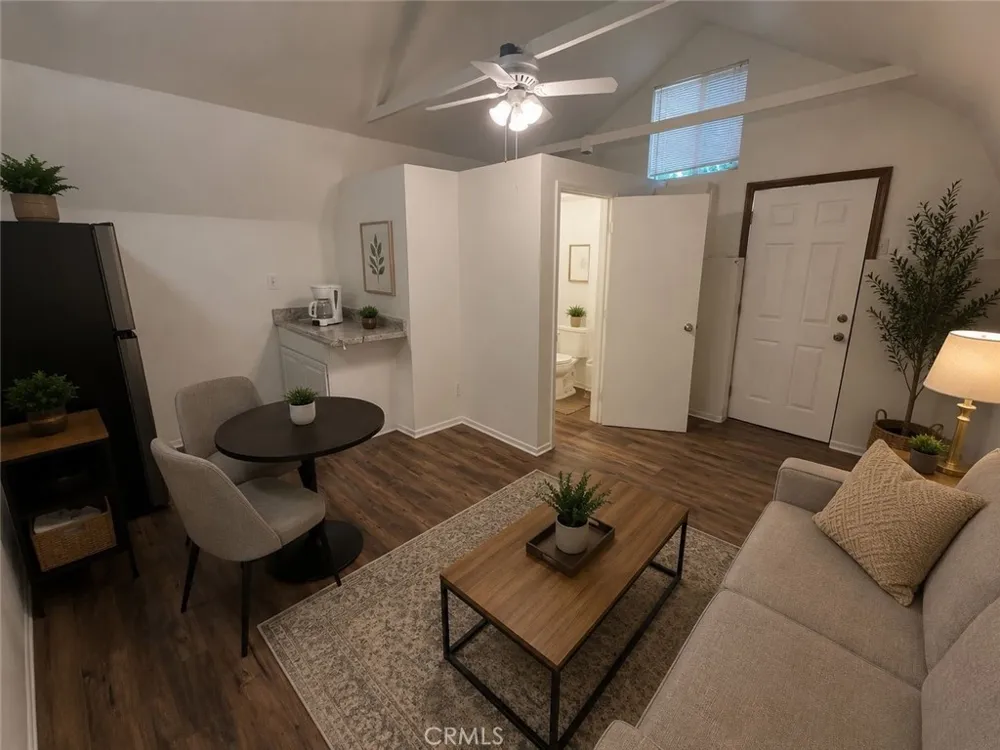38158 Cherry Valley Cherry Valley, CA 92223
