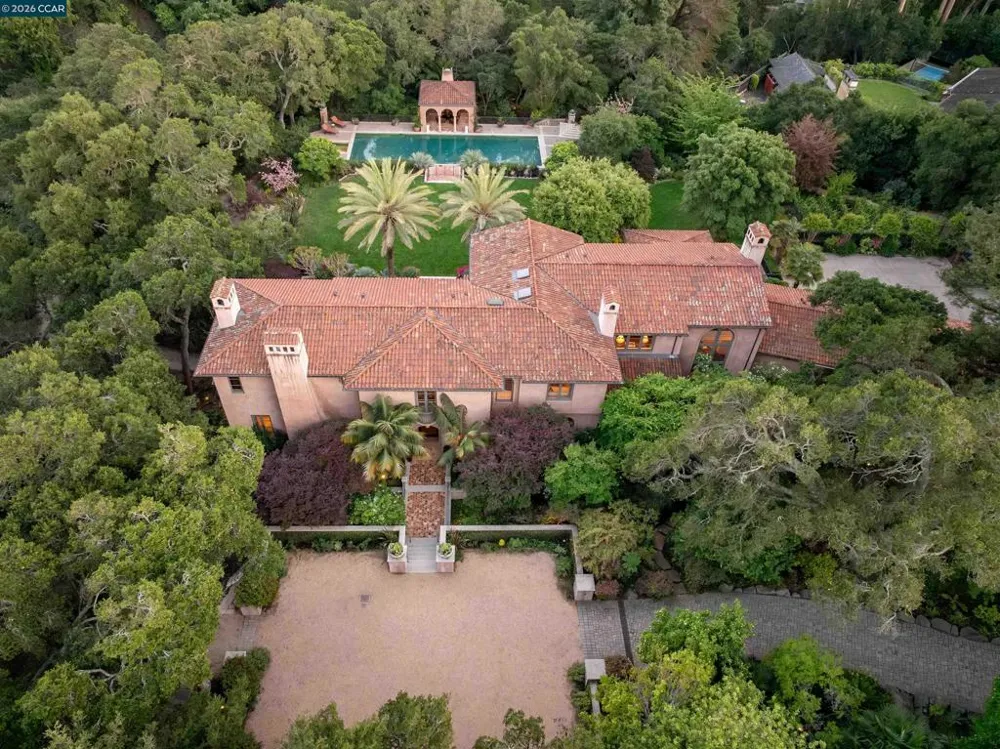 280 Indian Rd Piedmont, CA 94610