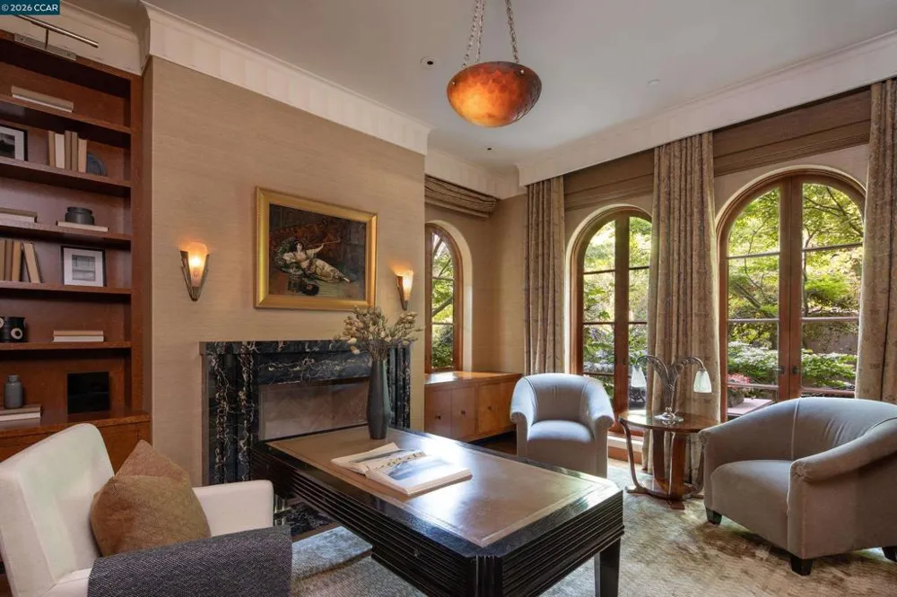 280 Indian Rd Piedmont, CA 94610