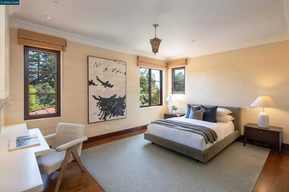 280 Indian Rd Piedmont, CA 94610