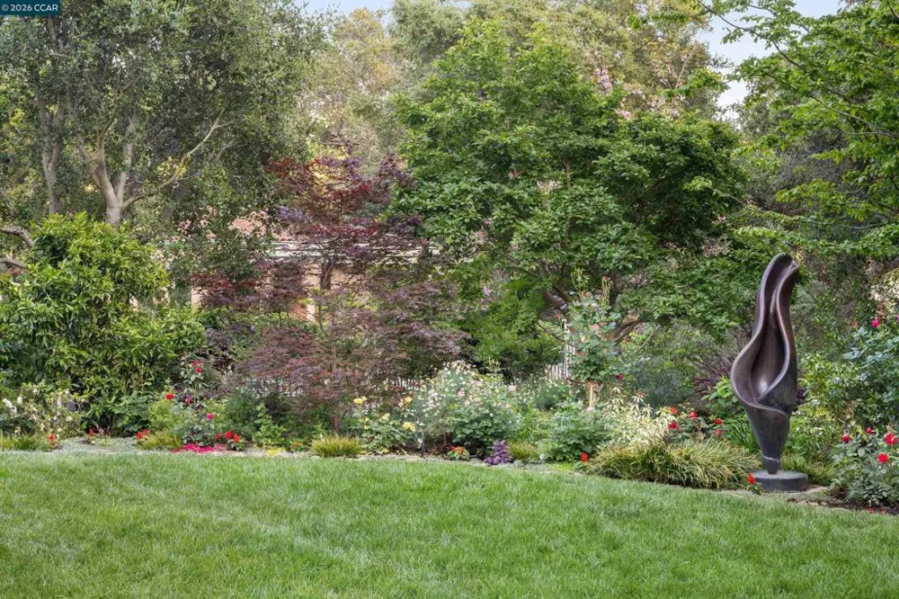 280 Indian Rd Piedmont, CA 94610