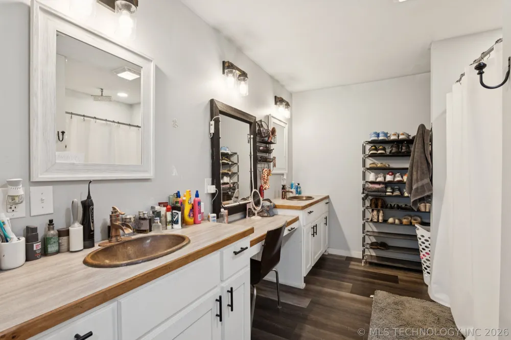 2801 E 480 Pryor, OK 74361