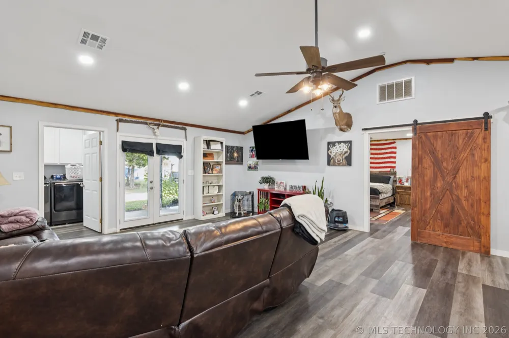 2801 E 480 Pryor, OK 74361