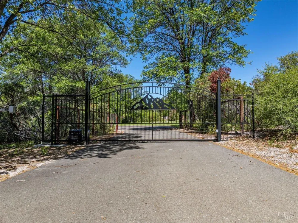 1395 Northridge Drive Mount Shasta, CA 96067