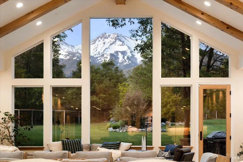 1395 Northridge Drive Mount Shasta, CA 96067
