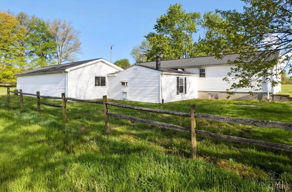 220 Greenbush Road Clay, OH 45154