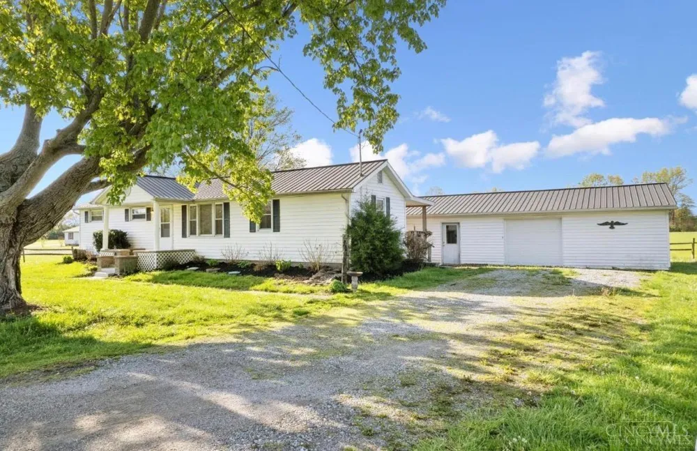 220 Greenbush Road Clay, OH 45154
