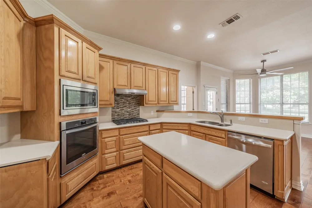 1049 Van Zandt Court Haslet, TX 76052