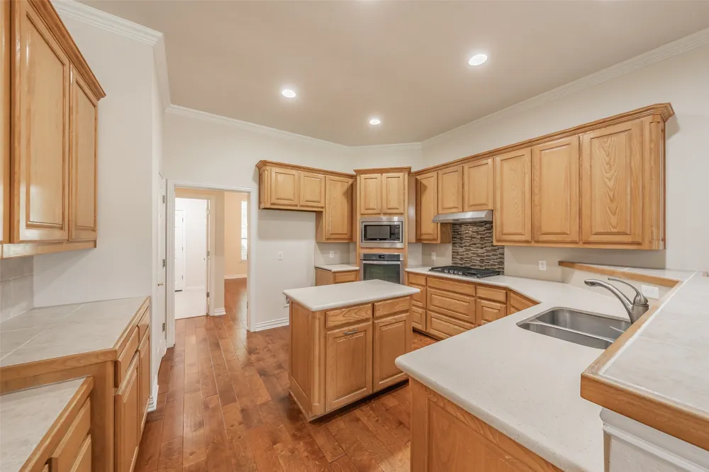 1049 Van Zandt Court Haslet, TX 76052
