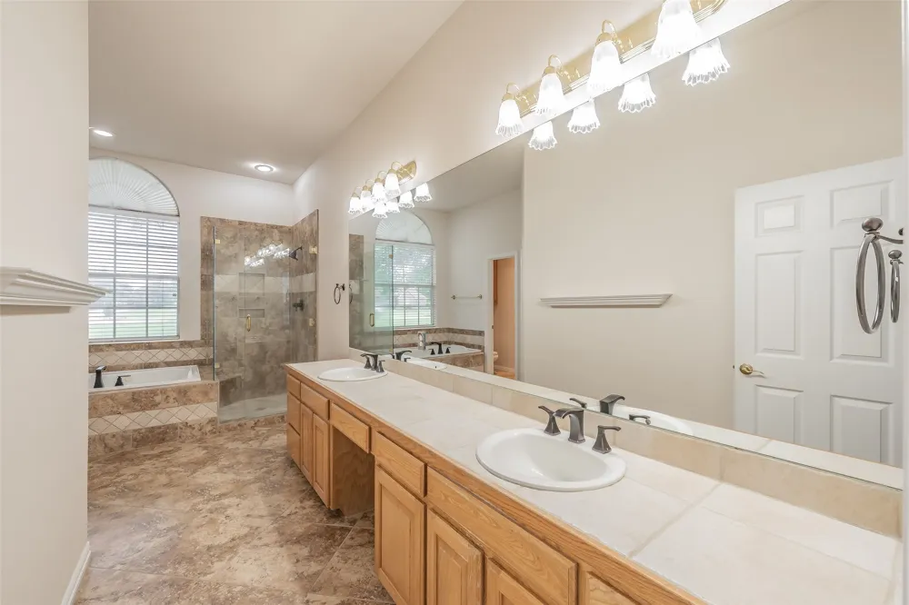 1049 Van Zandt Court Haslet, TX 76052