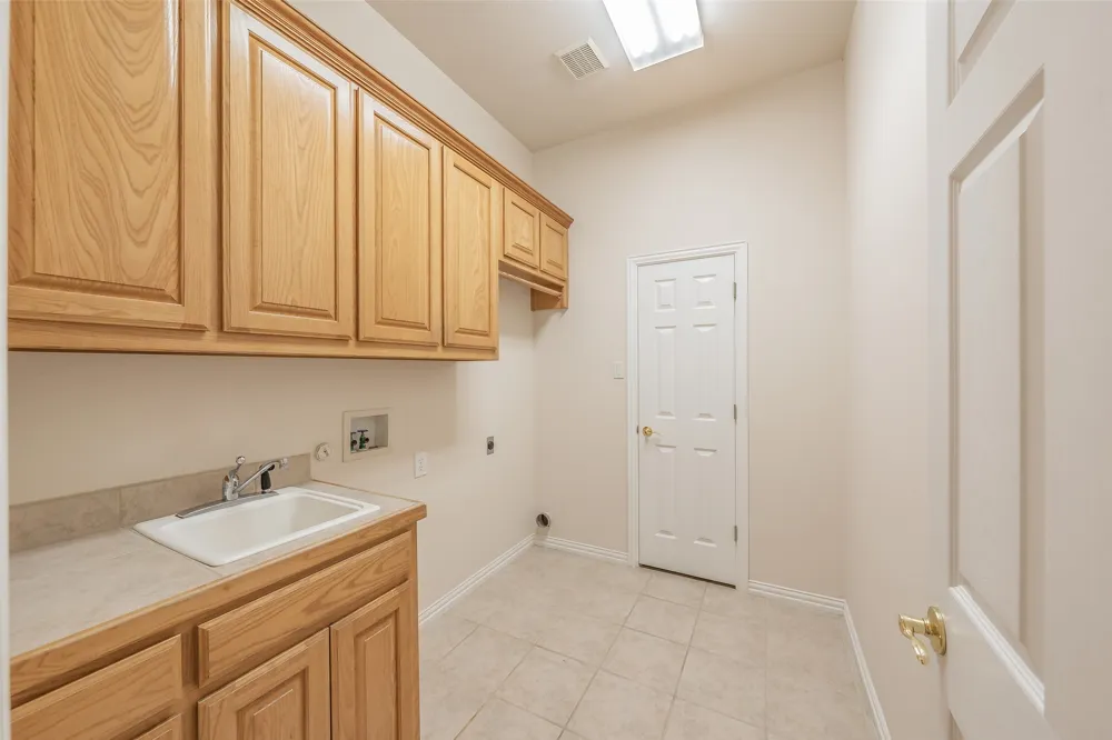 1049 Van Zandt Court Haslet, TX 76052