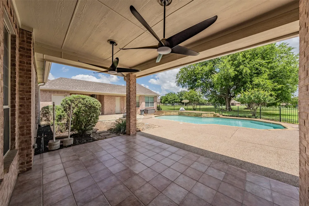 1049 Van Zandt Court Haslet, TX 76052