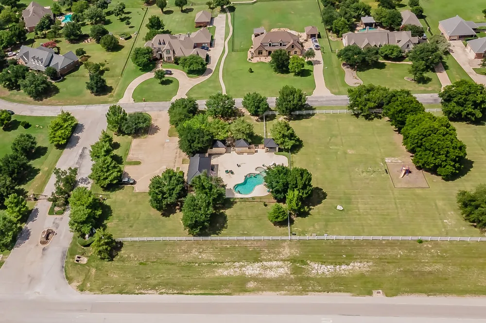 1049 Van Zandt Court Haslet, TX 76052