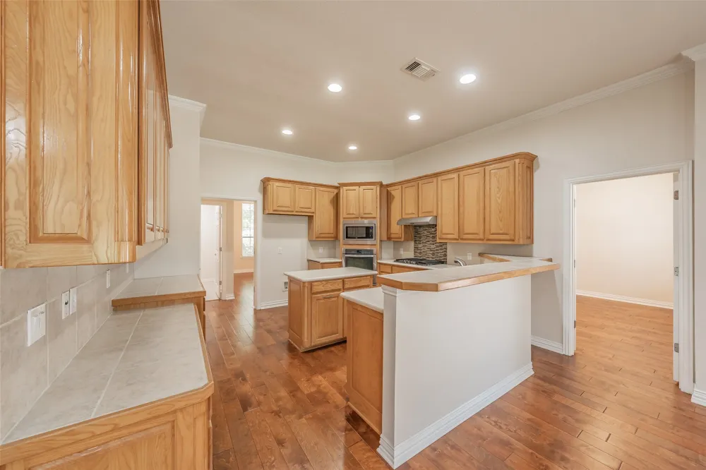1049 Van Zandt Court Haslet, TX 76052