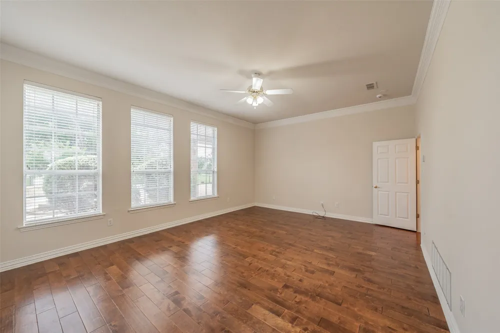 1049 Van Zandt Court Haslet, TX 76052