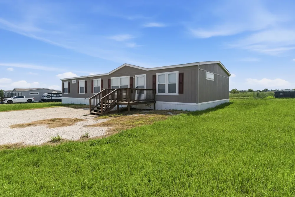 303 Mesa Ridge Decatur, TX 76234
