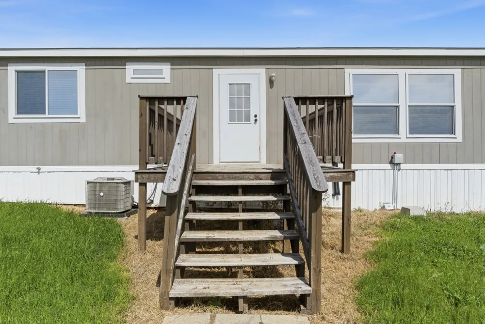 303 Mesa Ridge Decatur, TX 76234