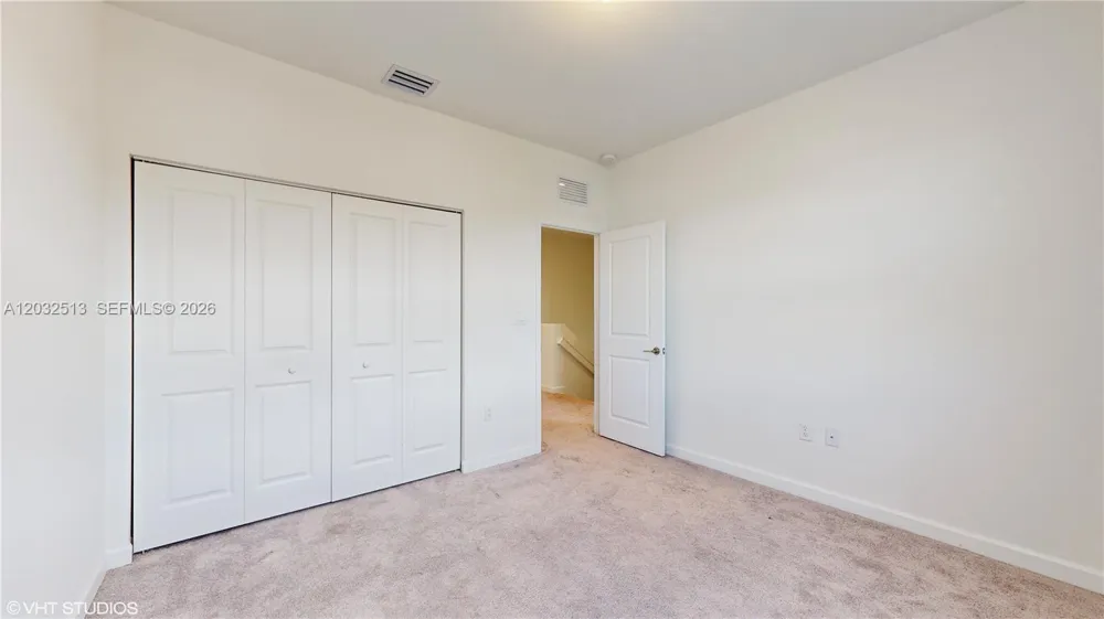 10004 SW 231 LN Miami, FL 33190