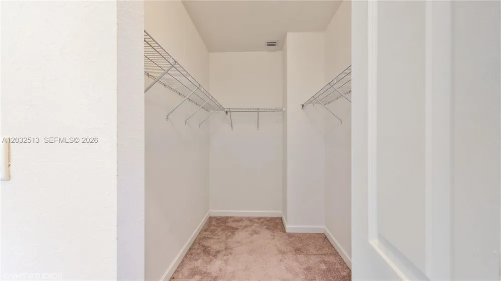 10004 SW 231 LN Miami, FL 33190
