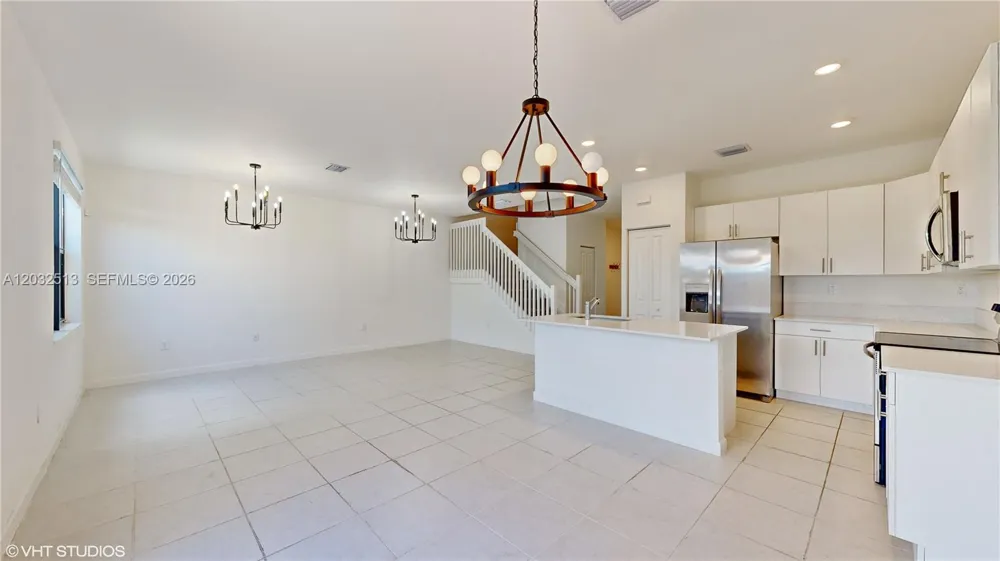 10004 SW 231 LN Miami, FL 33190