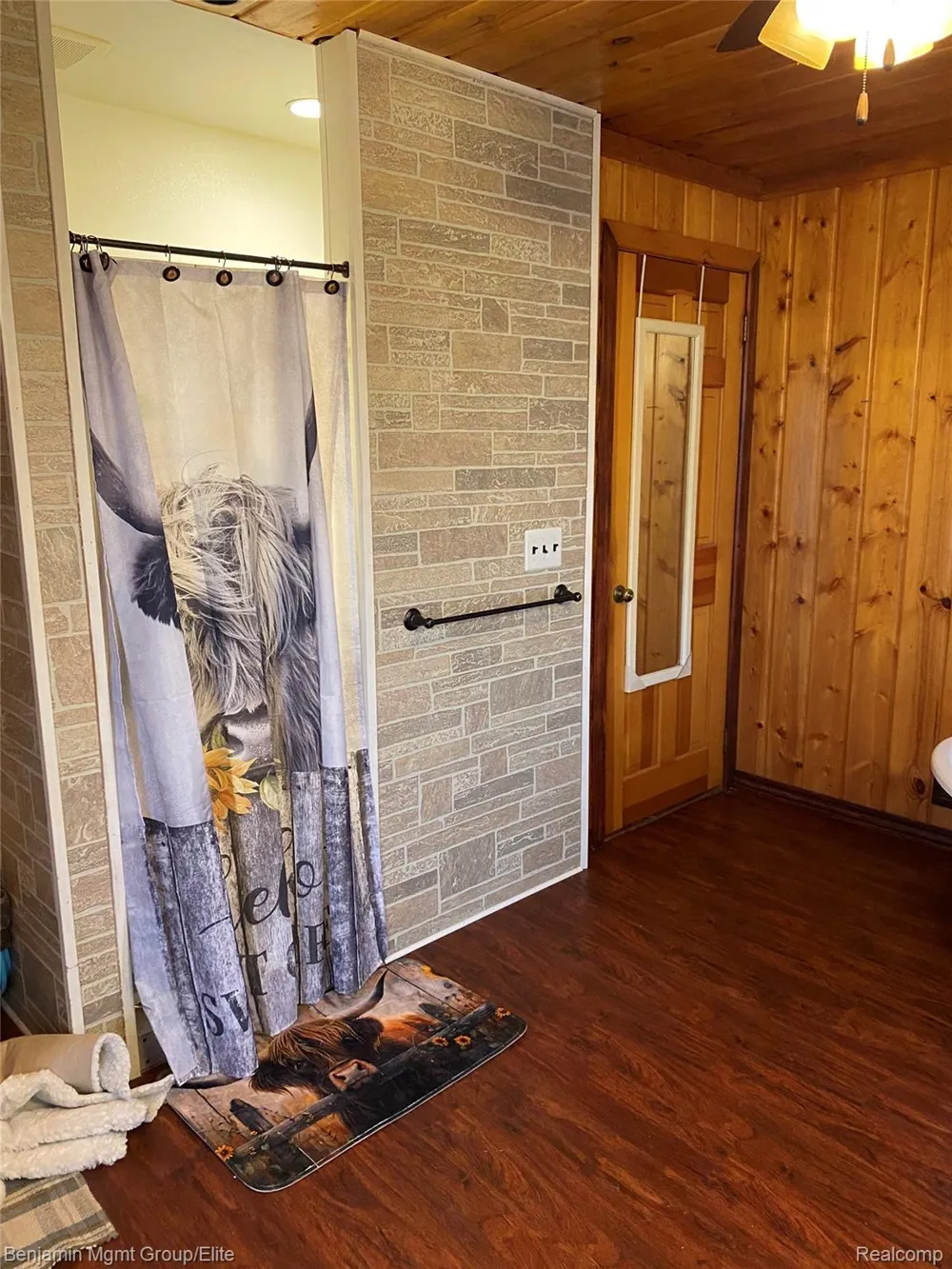 6827 Lapeer Road Kimball Township, MI 48074